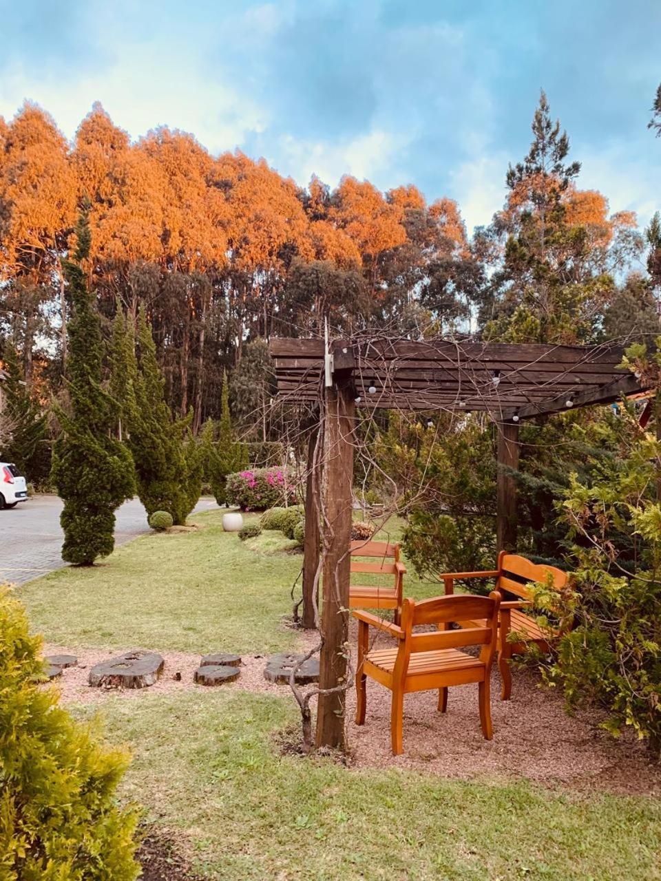Pousada Quinta Do Vale Gramado Exteriör bild